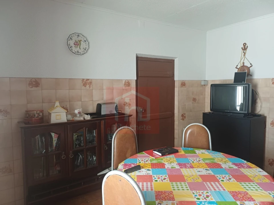 Moradia T2 para Venda em Atalaia e Alto Estanqueiro-Jardia Foto 17