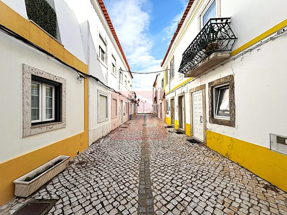 Moradia T2 para Venda em Alcochete Foto 8