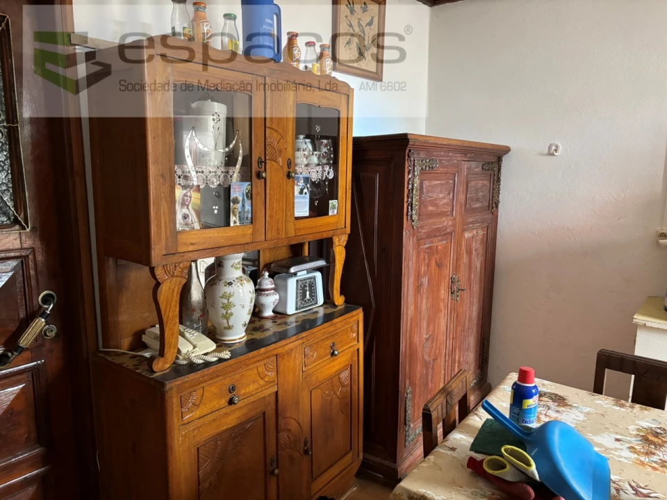 Moradia T4 para Venda em Lavacolhos Foto 10