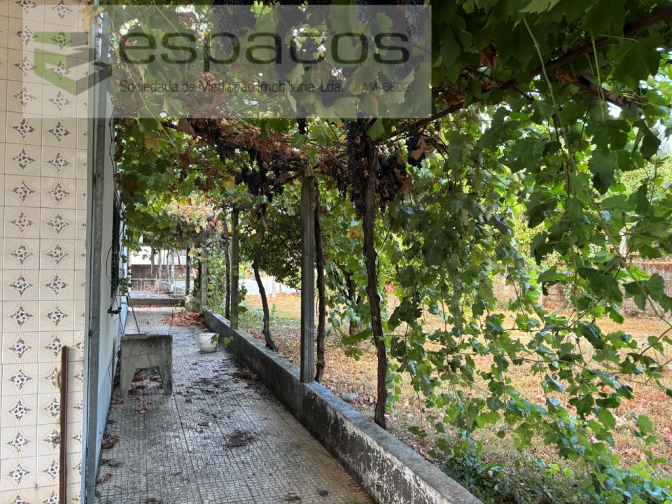 Moradia T4 para Venda em Lavacolhos Foto 47