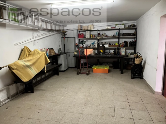 Moradia T4 para Venda em Lavacolhos Foto 13