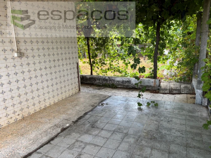 Moradia T4 para Venda em Lavacolhos Foto 16