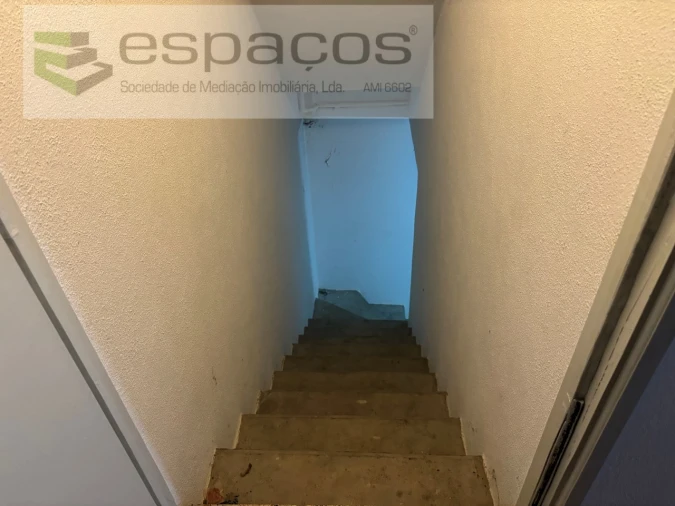 Moradia T4 para Venda em Lavacolhos Foto 41