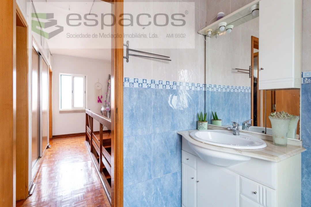 Moradia T3 para Venda em Santa Iria de Azoia, São João da Talha e Bobadela Foto 8