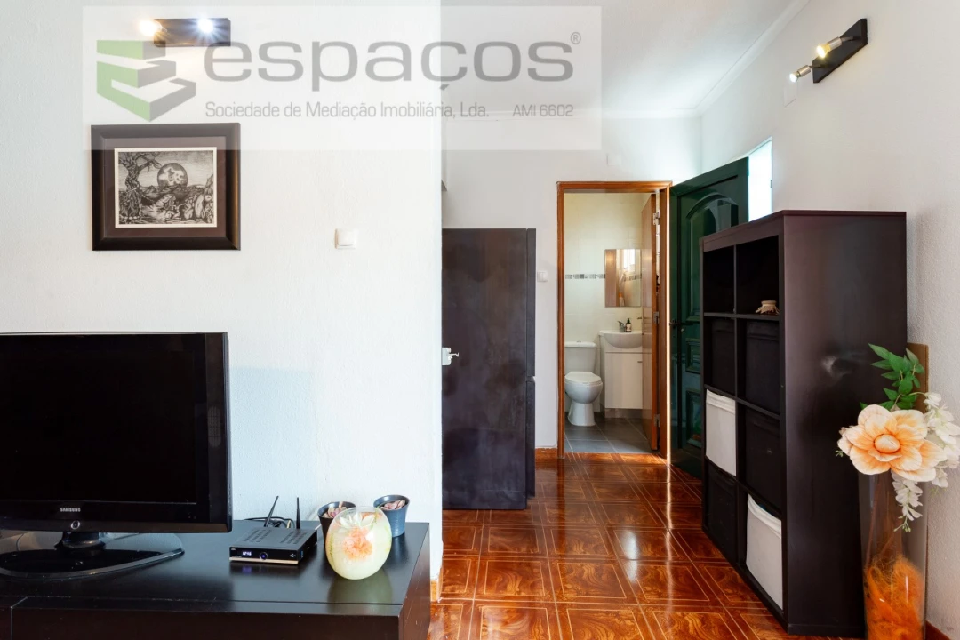 Moradia T3 para Venda em Santa Iria de Azoia, São João da Talha e Bobadela Foto 11