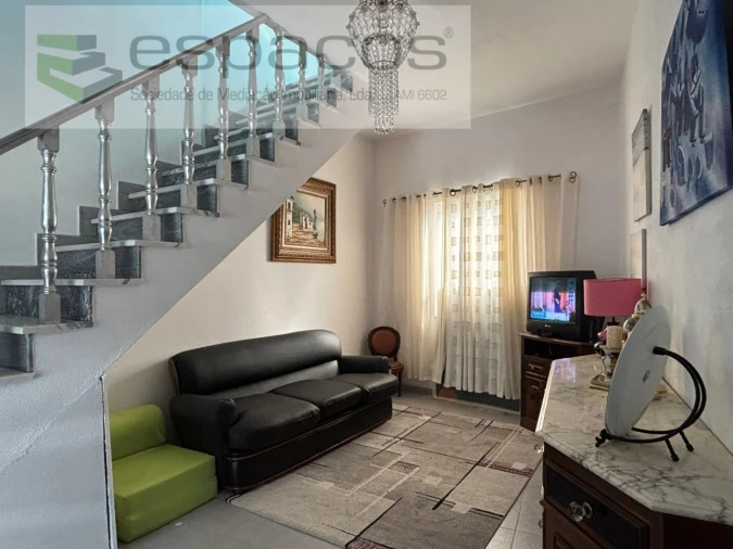 Moradia T1 para Venda em Vale de Prazeres e Mata da Rainha Foto 4