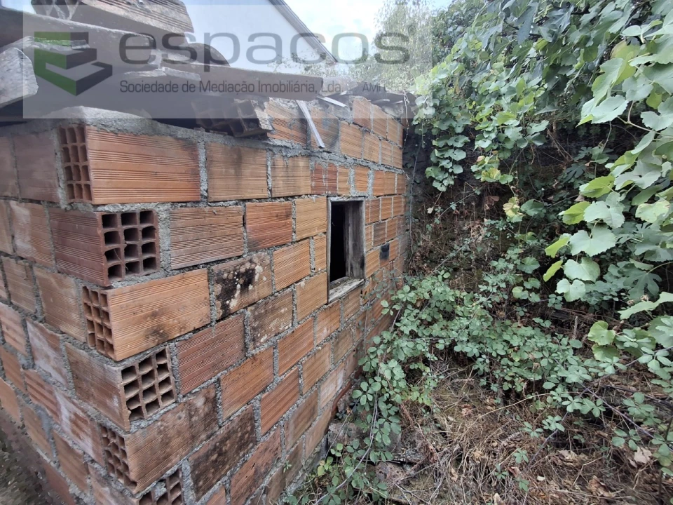 Moradia T2 para Venda em Silvares Foto 9