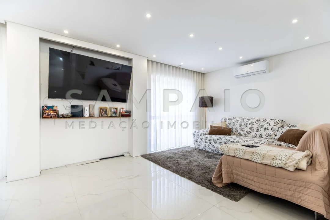 Moradia T3 para Venda em Baguim do Monte (Rio Tinto) Foto 4