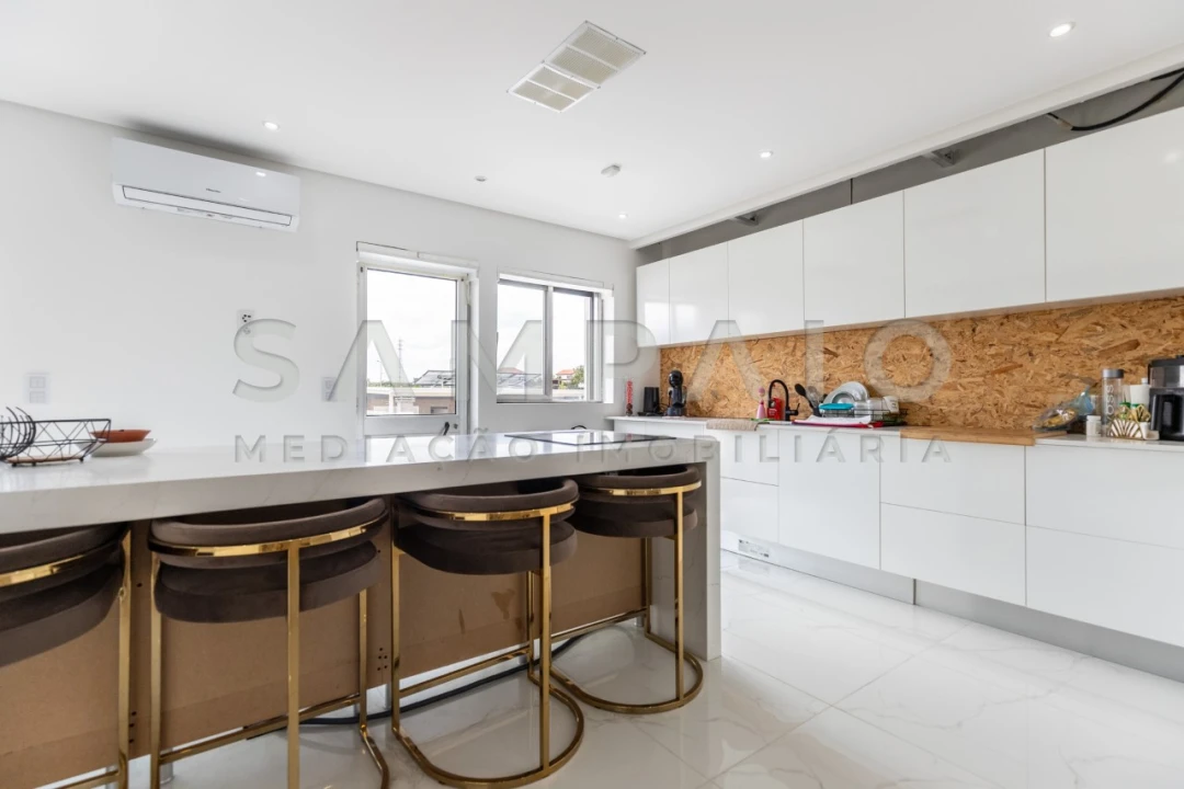 Moradia T3 para Venda em Baguim do Monte (Rio Tinto) Foto 12