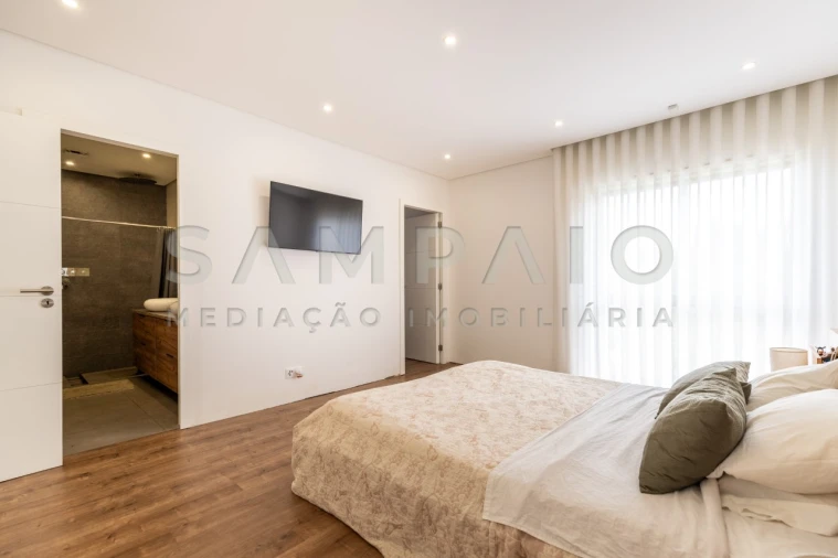 Moradia T3 para Venda em Baguim do Monte (Rio Tinto) Foto 31