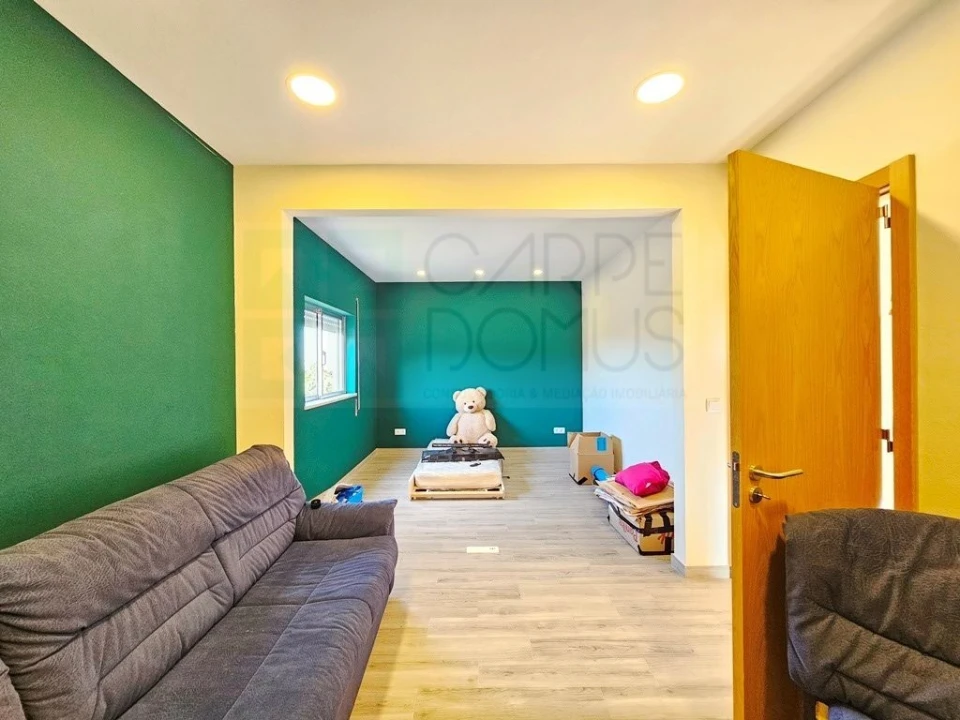 Moradia T4 para Venda em Lavos Foto 29