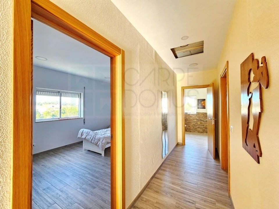 Moradia T4 para Venda em Lavos Foto 24