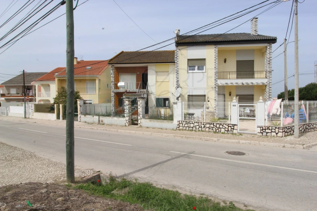 Moradia T3 para Venda em São Francisco Foto 1