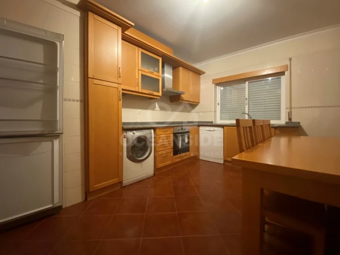 Apartamento T2 para Venda em Castelo Branco Foto 6