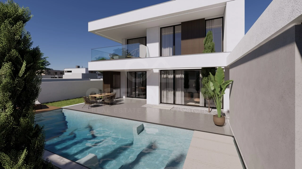 Moradia T4 para Venda em Rio de Mouro Foto 3