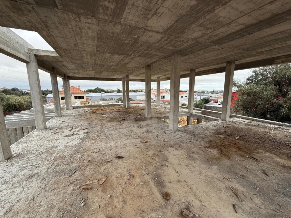 Moradia T4 para Venda em Rio de Mouro Foto 26