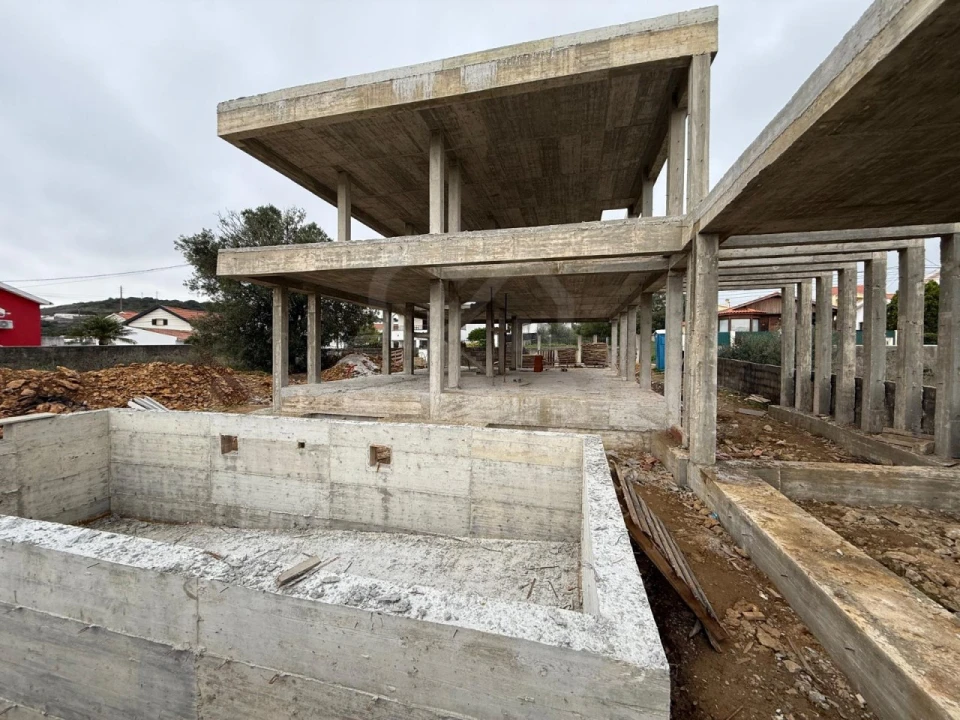 Moradia T4 para Venda em Rio de Mouro Foto 27