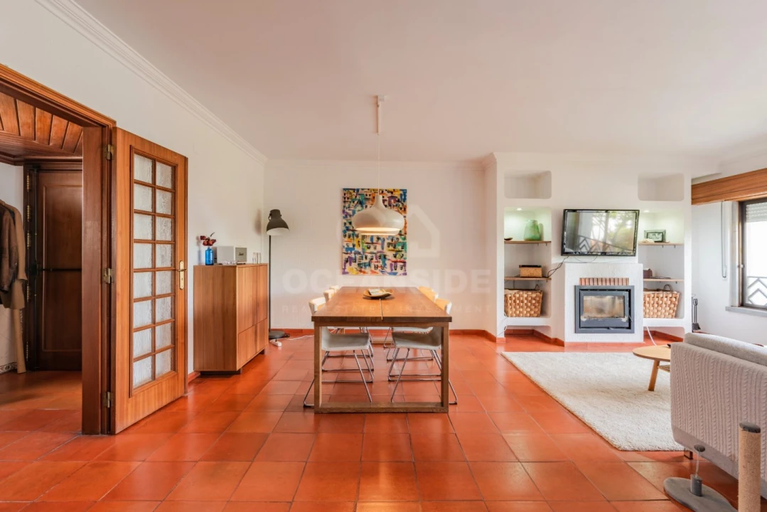 Apartamento T4 para Arrendamento em Carcavelos e Parede Foto 3