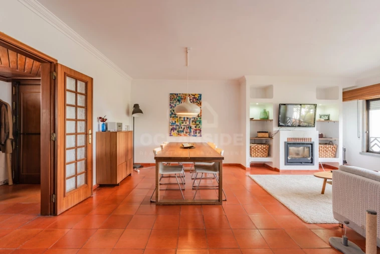 Apartamento T4 para Arrendamento em Carcavelos e Parede Foto 3