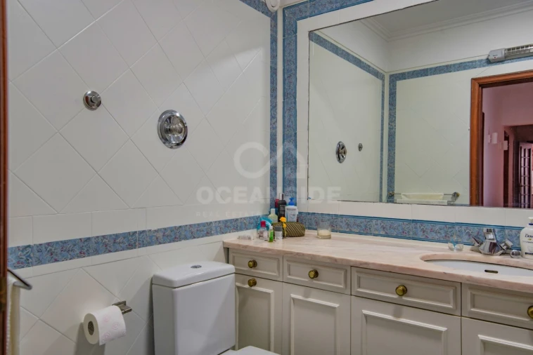 Apartamento T4 para Arrendamento em Carcavelos e Parede Foto 12