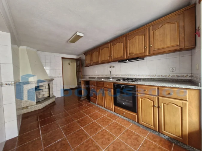 Moradia T2 para Venda em São Mamede de Ribatua Foto 3