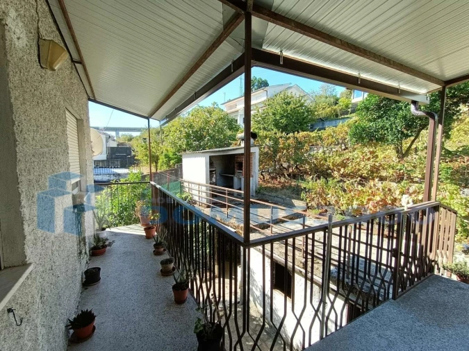 Moradia T4 para Venda em Parada de Cunhos Foto 29