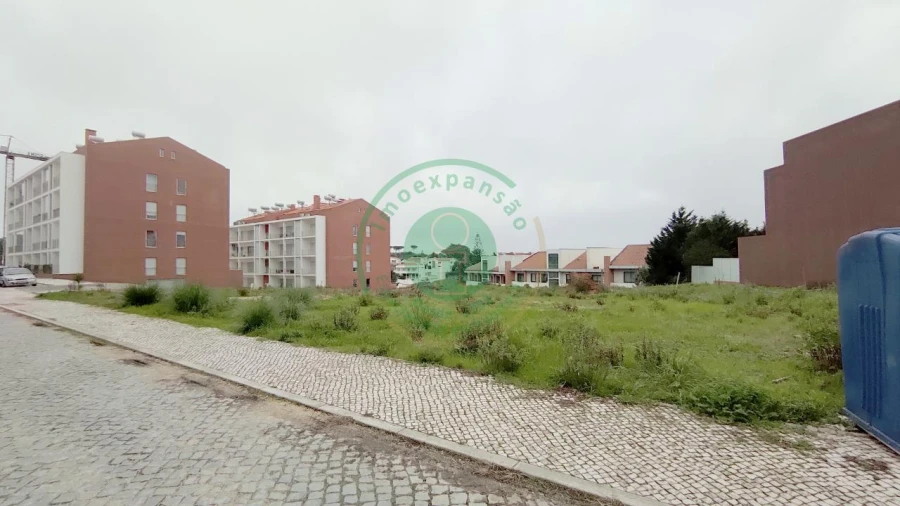 Terreno para Venda em Tavarede Foto 2