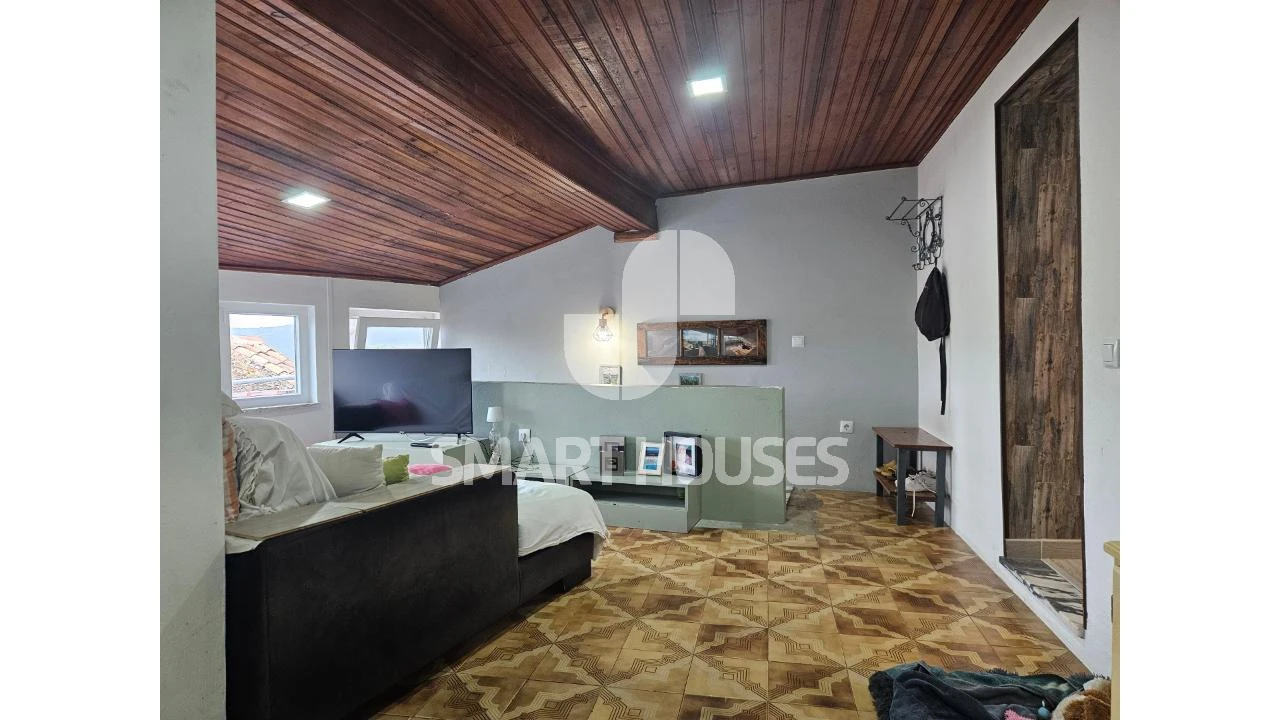 Moradia T2 para Venda em Friúmes e Paradela Foto 1