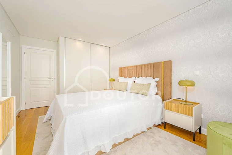 Apartamento T1 para Venda em Calheta Foto 9