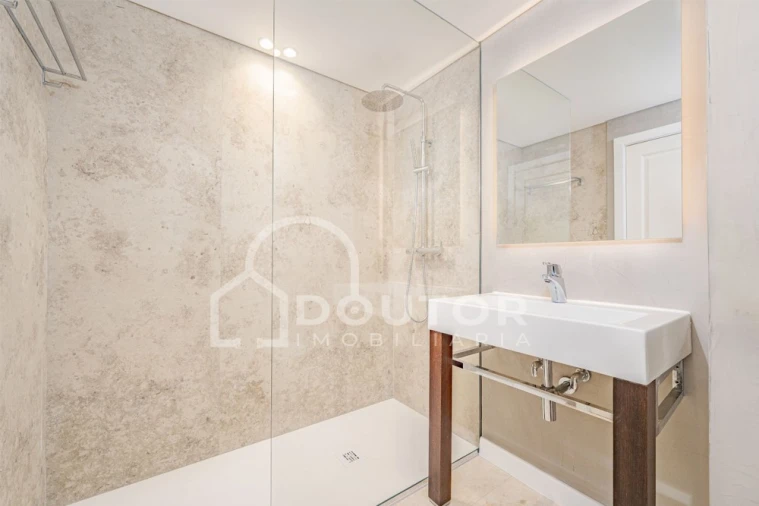 Apartamento T1 para Venda em Calheta Foto 11