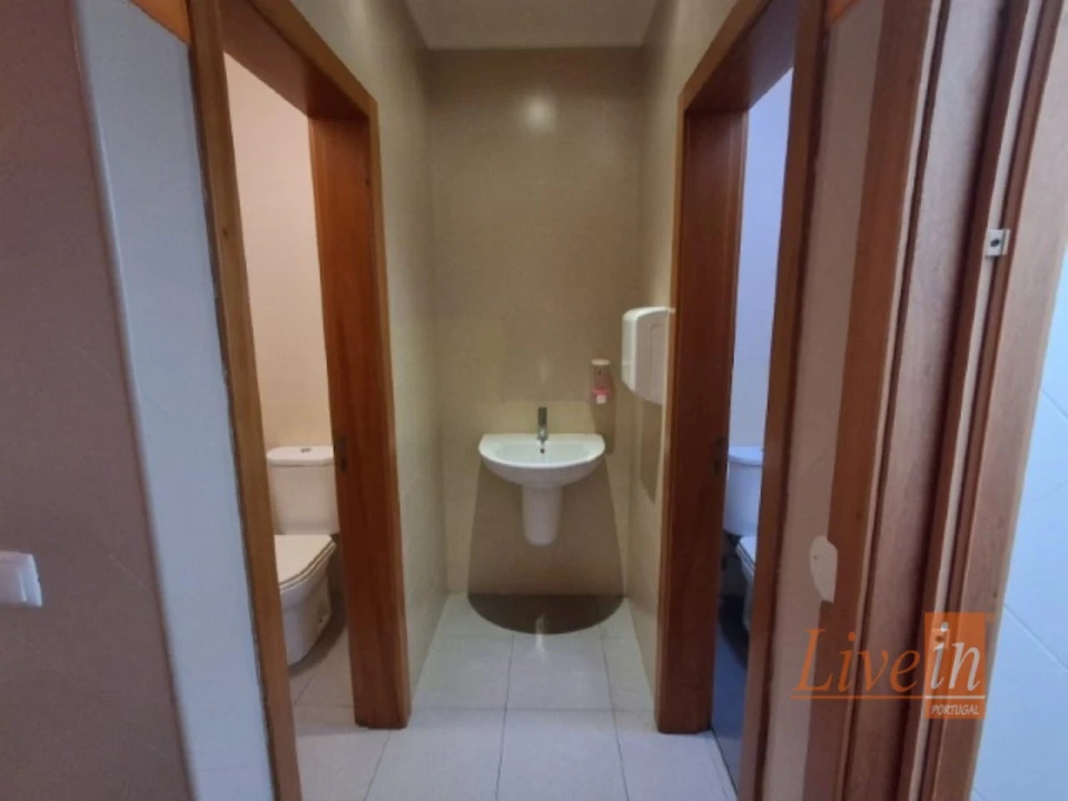 Loja para Venda em Ericeira Foto 14