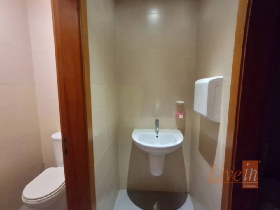 Loja para Venda em Ericeira Foto 18