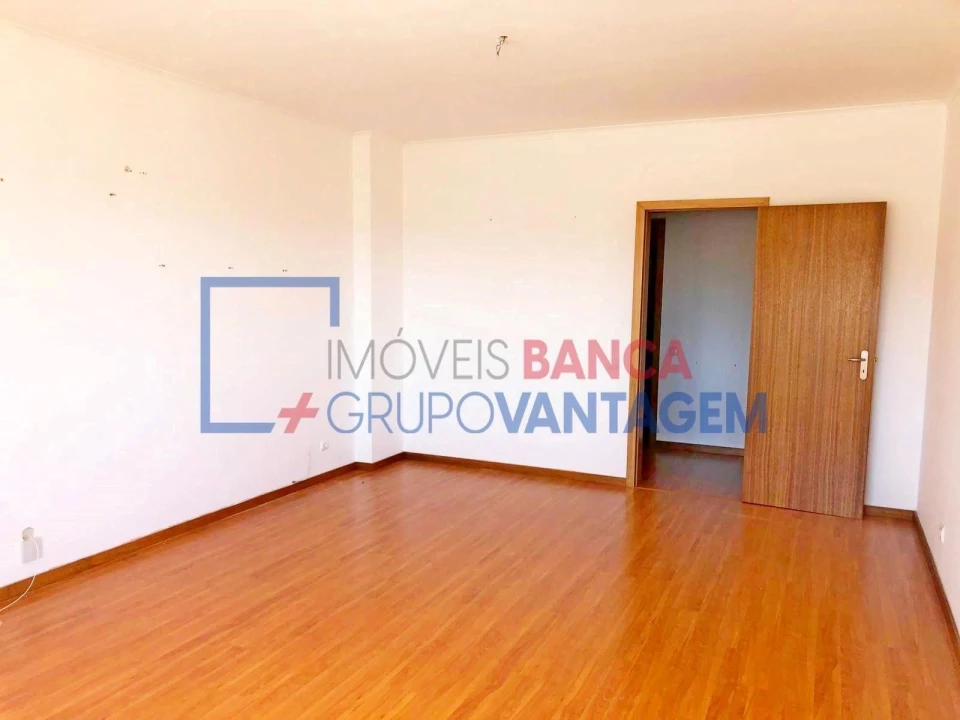 Apartamento T3 para Venda em Alenquer (Santo Estêvão e Triana) Foto 7