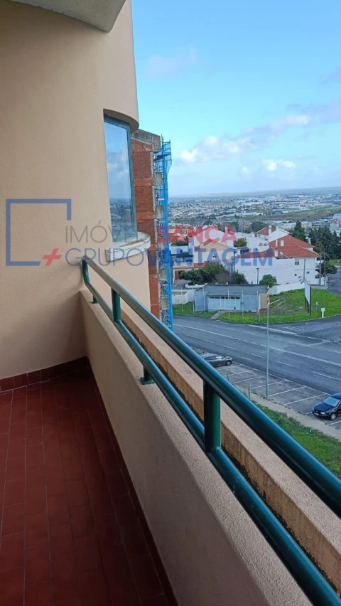Apartamento T3 para Venda em Alenquer (Santo Estêvão e Triana)
