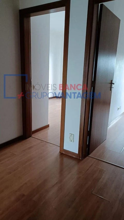 Apartamento T3 para Venda em Alenquer (Santo Estêvão e Triana)
