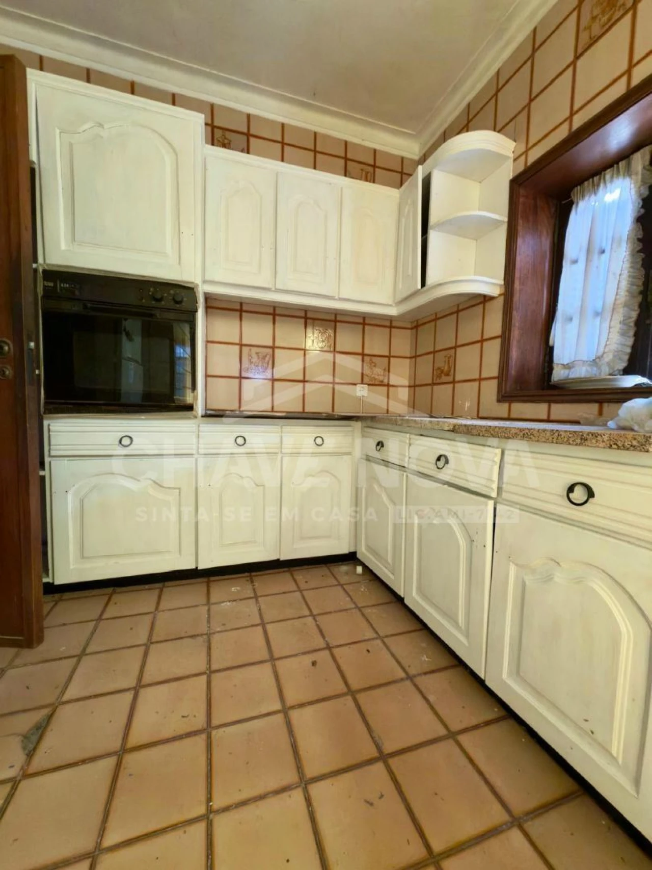 Moradia T4 para Venda em Arcozelo Foto 6