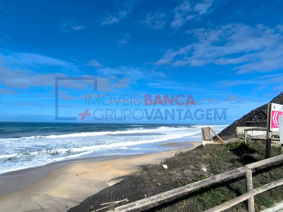 Apartamento T2 para Venda em Pataias e Martingança Foto 24