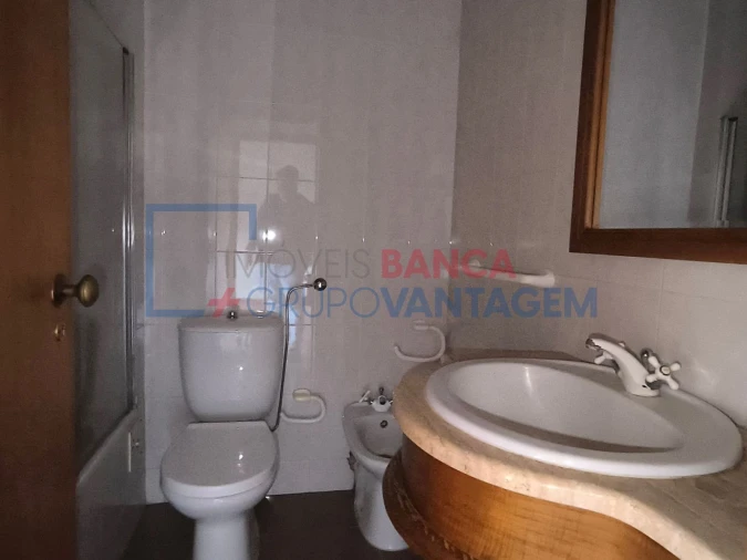 Apartamento T2 para Venda em Pataias e Martingança Foto 10