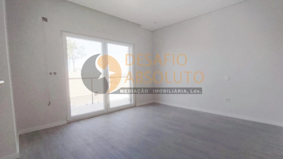 Apartamento T2 para Venda em Quinta do Conde Foto 8