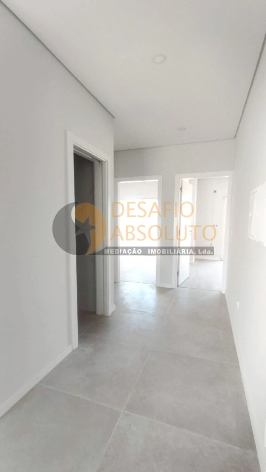Apartamento T2 para Venda em Quinta do Conde Foto 14