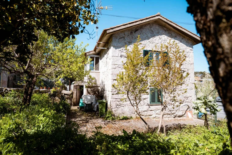 Moradia T3 para Venda em Serzedelo Foto 6