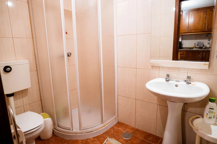 Moradia T3 para Venda em Serzedelo Foto 11