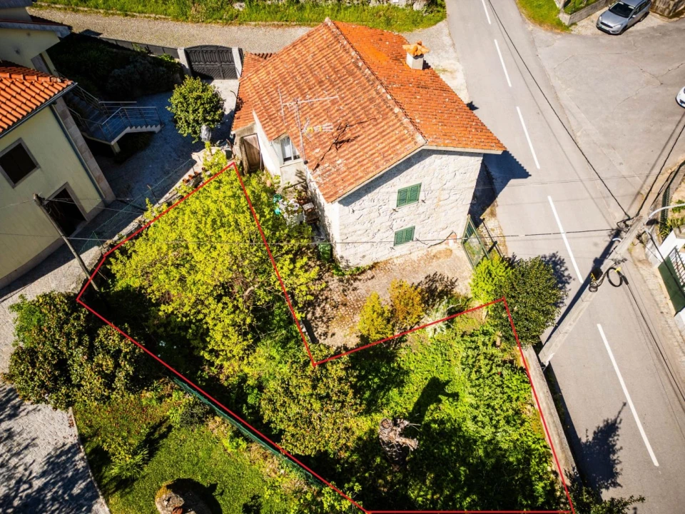 Moradia T3 para Venda em Serzedelo Foto 7