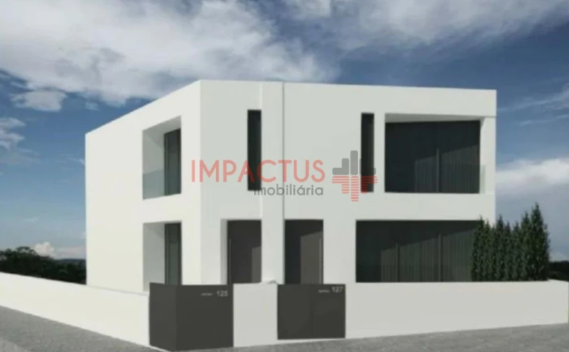 Terreno para Venda em Coronado (São Romão e São Mamede) Foto 2