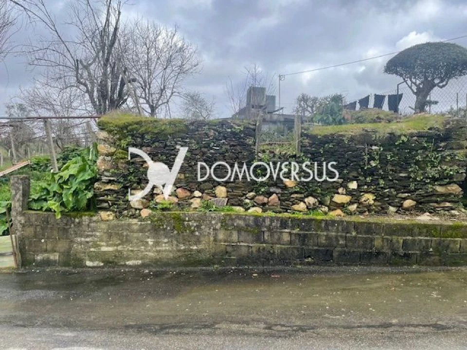 Moradia T2 para Venda em Melres e Medas Foto 2