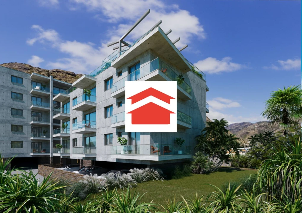 Apartamento T1 para Venda em Ribeira Brava Foto 1