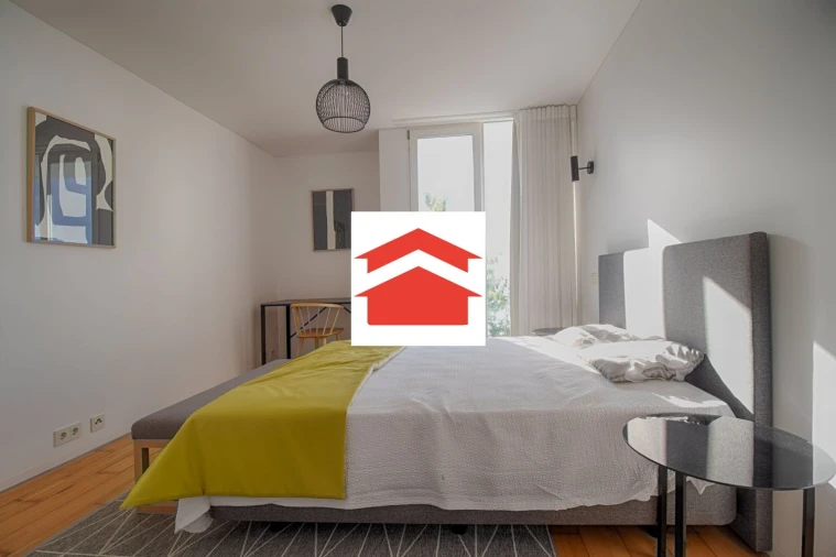 Moradia T4 para Venda em São Martinho Foto 11