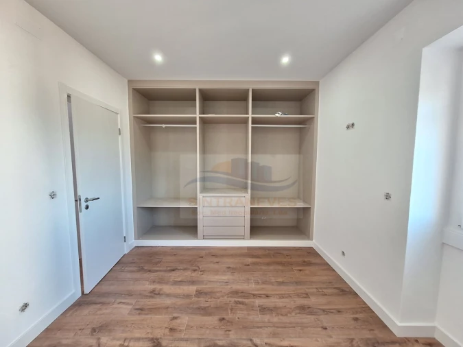 Apartamento T2 para Venda em Falagueira-Venda Nova Foto 8