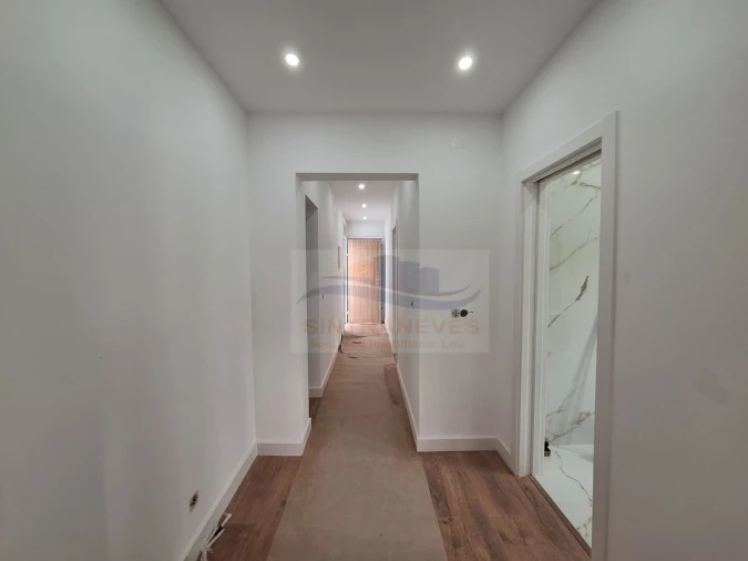 Apartamento T2 para Venda em Falagueira-Venda Nova Foto 14