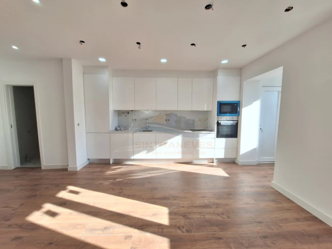 Apartamento T2 para Venda em Falagueira-Venda Nova Foto 4